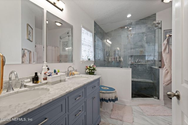 7705 VANDALAY Drive, Jacksonville, FL 32244