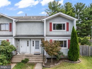 102 BENJAMIN CT, Dayton, NJ 08810