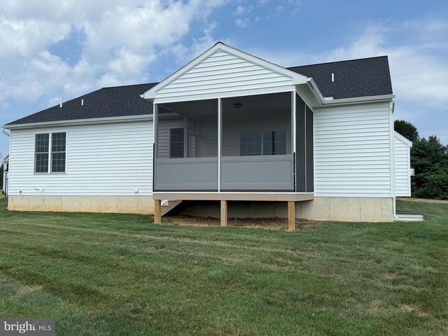 46 BENNINGTON WAY, Carlisle, PA 17013