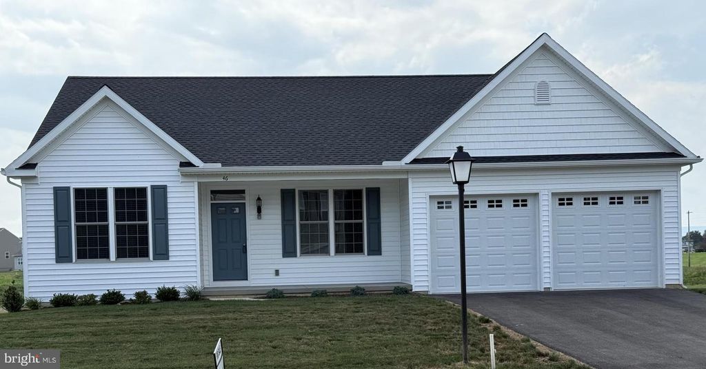 46 BENNINGTON WAY, Carlisle, PA 17013