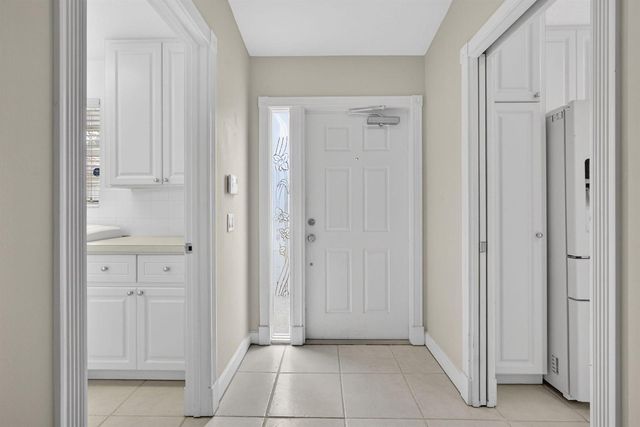 8093 Montserrat Place, Wellington, FL 33414