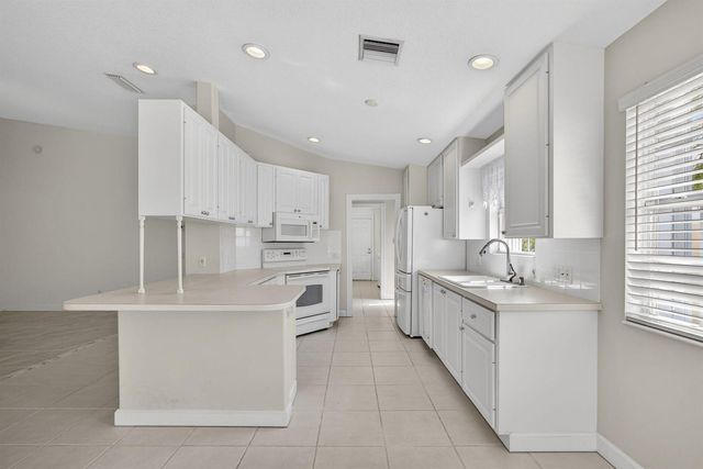 8093 Montserrat Place, Wellington, FL 33414