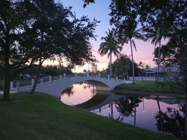 8093 Montserrat Place, Wellington, FL 33414