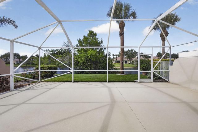8093 Montserrat Place, Wellington, FL 33414