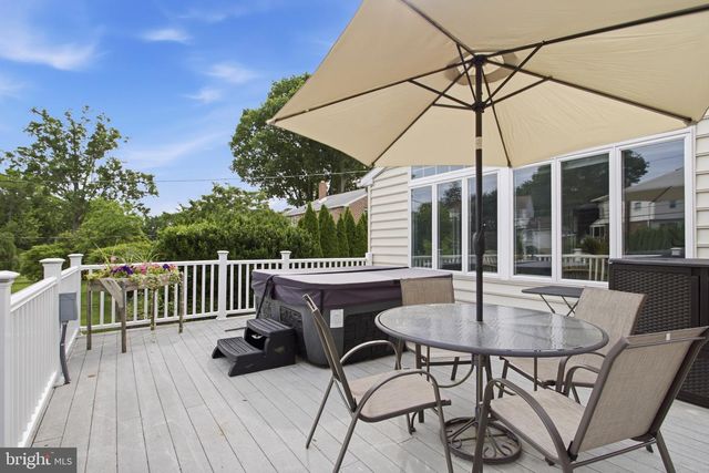 116 PLYMOUTH RD, Springfield, PA 19064
