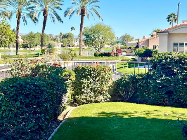 48602 Paseo Tarazo, La Quinta, CA 92253