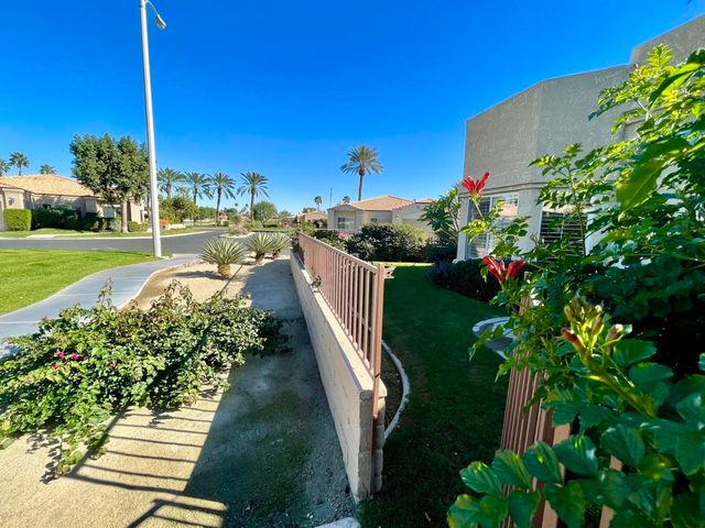 48602 Paseo Tarazo, La Quinta, CA 92253