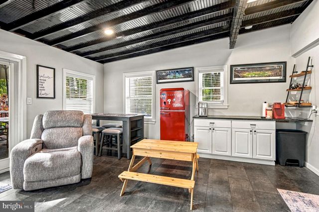 1260 BEVERLY RD, Warminster, PA 18974