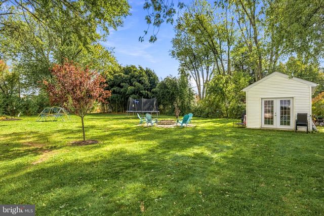 1260 BEVERLY RD, Warminster, PA 18974