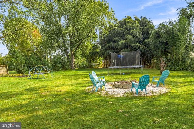 1260 BEVERLY RD, Warminster, PA 18974