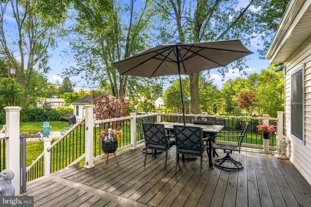 1260 BEVERLY RD, Warminster, PA 18974