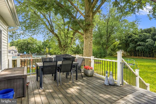 1260 BEVERLY RD, Warminster, PA 18974