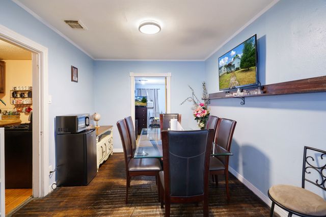 731 Dover Street, Dallas, TX 75216