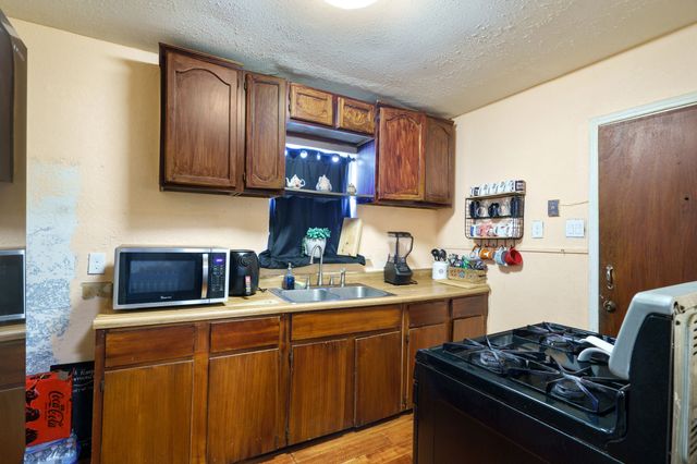 731 Dover Street, Dallas, TX 75216