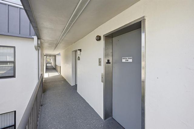 571 Piedmont L, Delray Beach, FL 33484