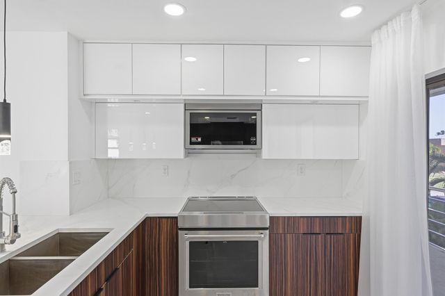 571 Piedmont L, Delray Beach, FL 33484