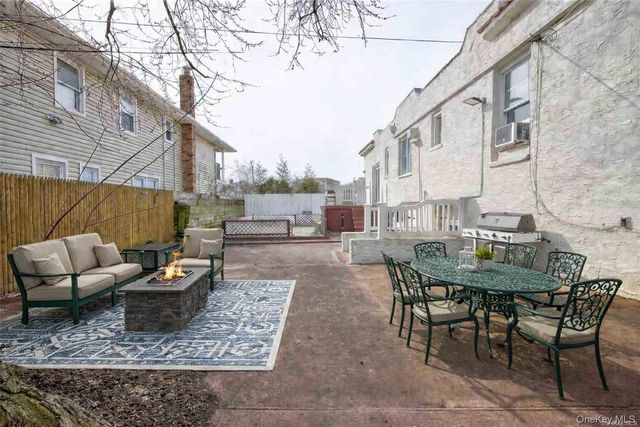 720 Franklin Boulevard, Long Beach, NY 11561