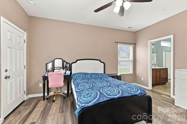 13707 Porter Creek Road, Charlotte, NC 28262