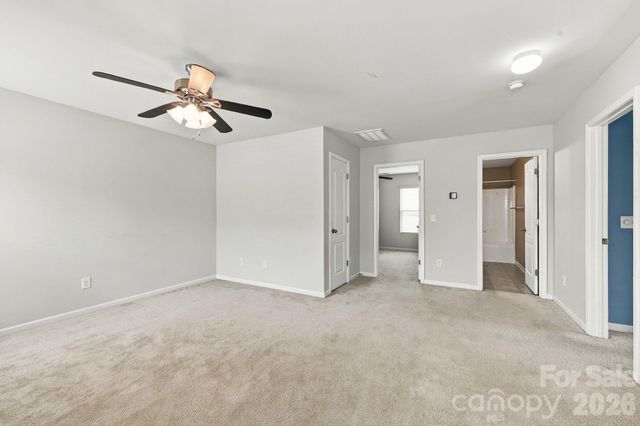 13707 Porter Creek Road, Charlotte, NC 28262