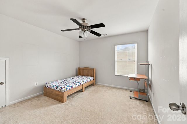 13707 Porter Creek Road, Charlotte, NC 28262