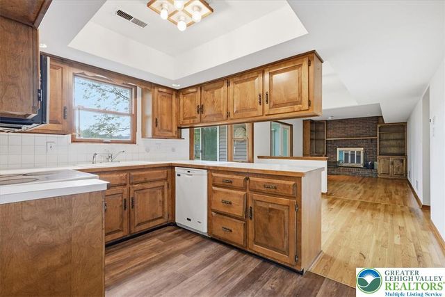714 Lexington Road, Lower Nazareth Twp, PA 18064