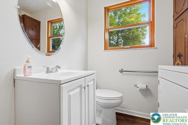 714 Lexington Road, Lower Nazareth Twp, PA 18064