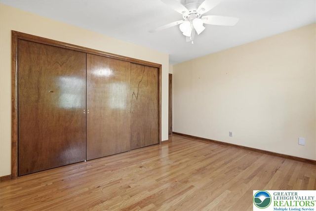 714 Lexington Road, Lower Nazareth Twp, PA 18064