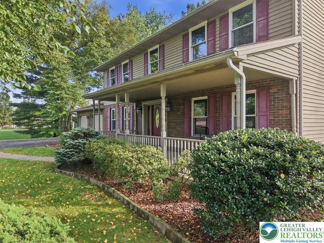 714 Lexington Road, Lower Nazareth Twp, PA 18064