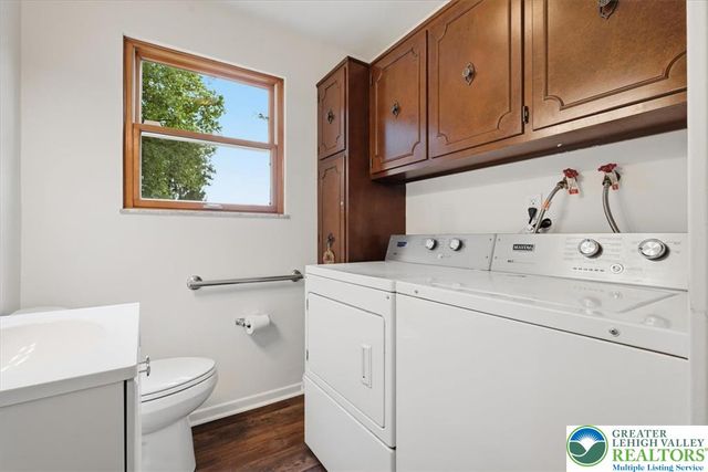 714 Lexington Road, Lower Nazareth Twp, PA 18064