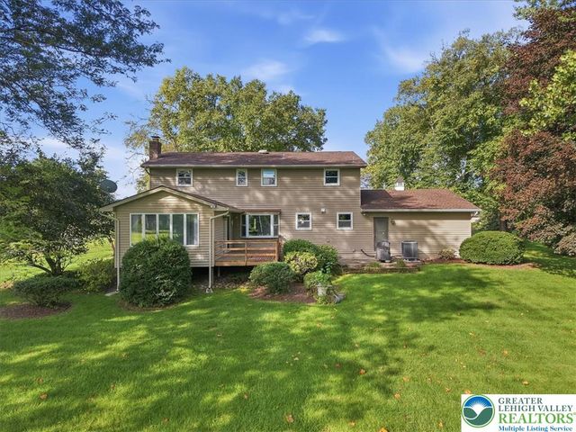 714 Lexington Road, Lower Nazareth Twp, PA 18064