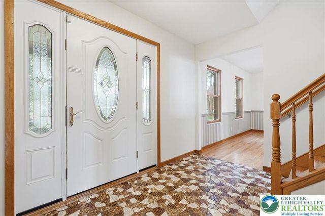 714 Lexington Road, Lower Nazareth Twp, PA 18064
