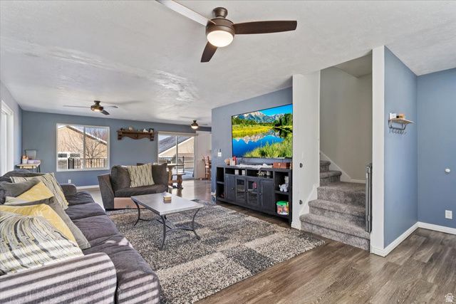 2544 W 1675 N, Clinton, UT 84015