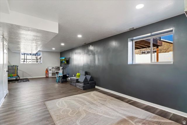 2544 W 1675 N, Clinton, UT 84015