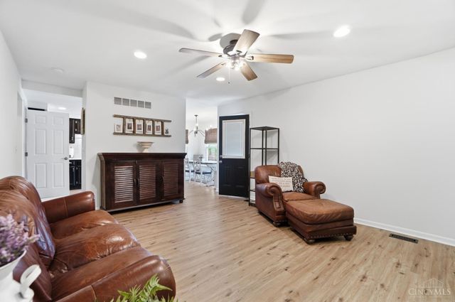 921 Briarwood Court, Mason, OH 45040