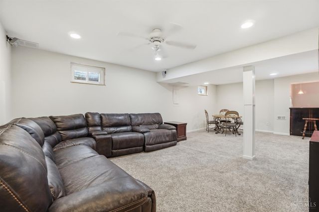 921 Briarwood Court, Mason, OH 45040