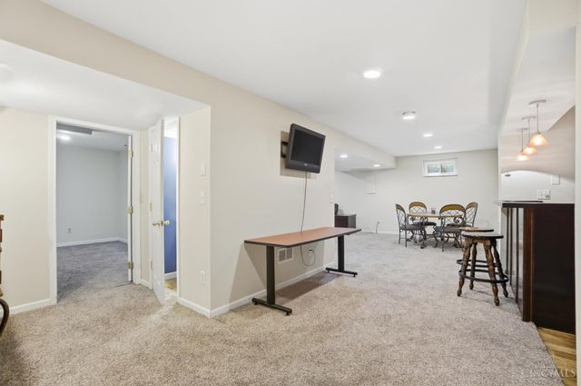 921 Briarwood Court, Mason, OH 45040