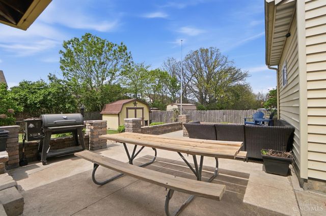 921 Briarwood Court, Mason, OH 45040