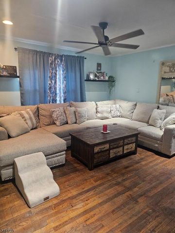 251 Dixon Ave, Paterson City, NJ 07501
