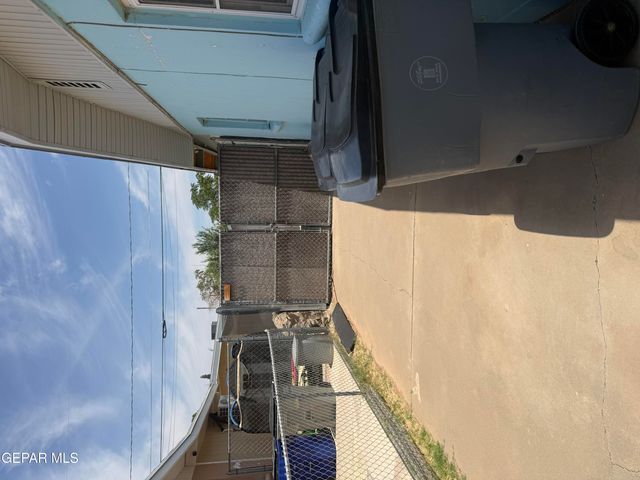 5325 BIG HORN Lane, El Paso, TX 79924