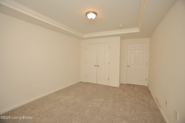 3711 Tuscany Valley Dr, Louisville, KY 40219