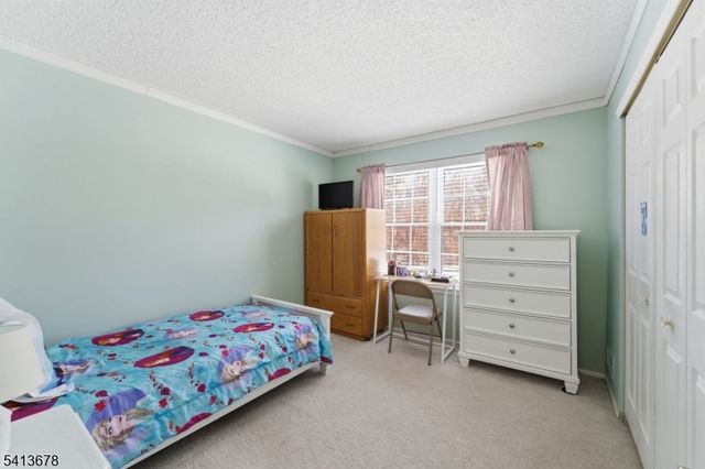 109 Edward Dr, Franklin Twp., NJ 08823