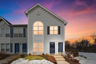 109 Edward Dr, Franklin Twp., NJ 08823