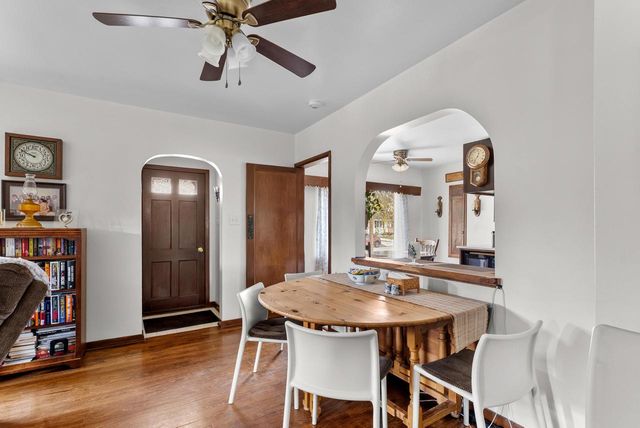 2383 S 18th STREET, Manitowoc, WI 54220