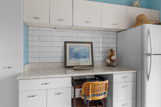 2383 S 18th STREET, Manitowoc, WI 54220