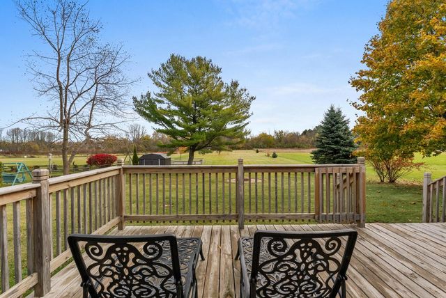 2383 S 18th STREET, Manitowoc, WI 54220