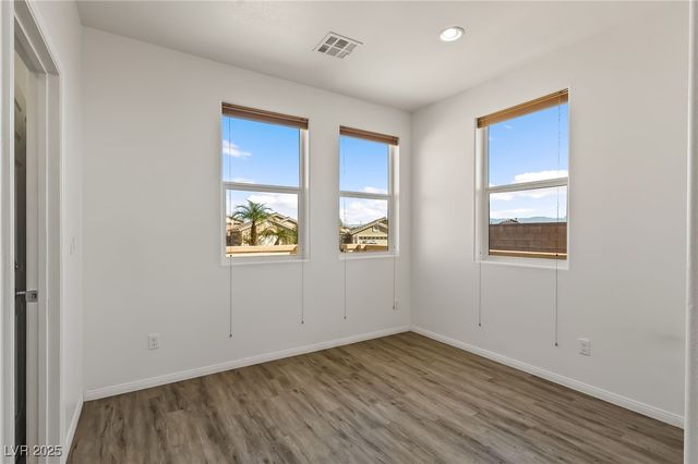 2341 Thornwood Castle Drive, Laughlin, NV 89029