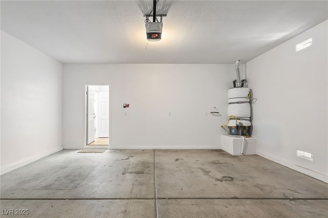 2341 Thornwood Castle Drive, Laughlin, NV 89029