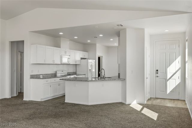 2341 Thornwood Castle Drive, Laughlin, NV 89029