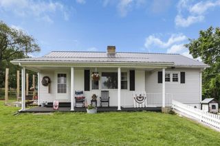 17519 Thompson Ridge Road, Laurelville, OH 43135