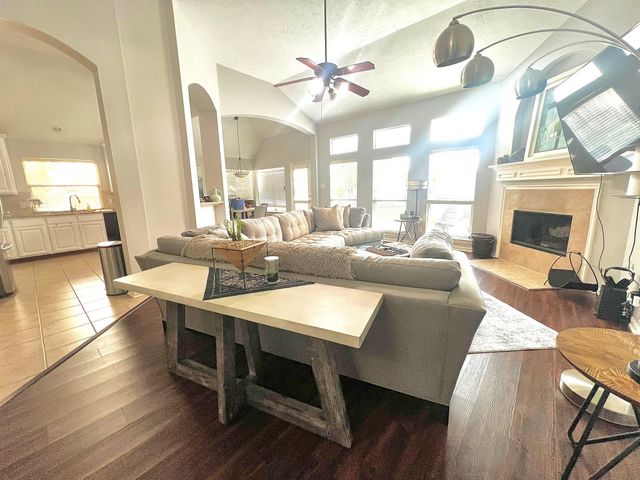 7427 Parkcross Place, Cypress, TX 77433